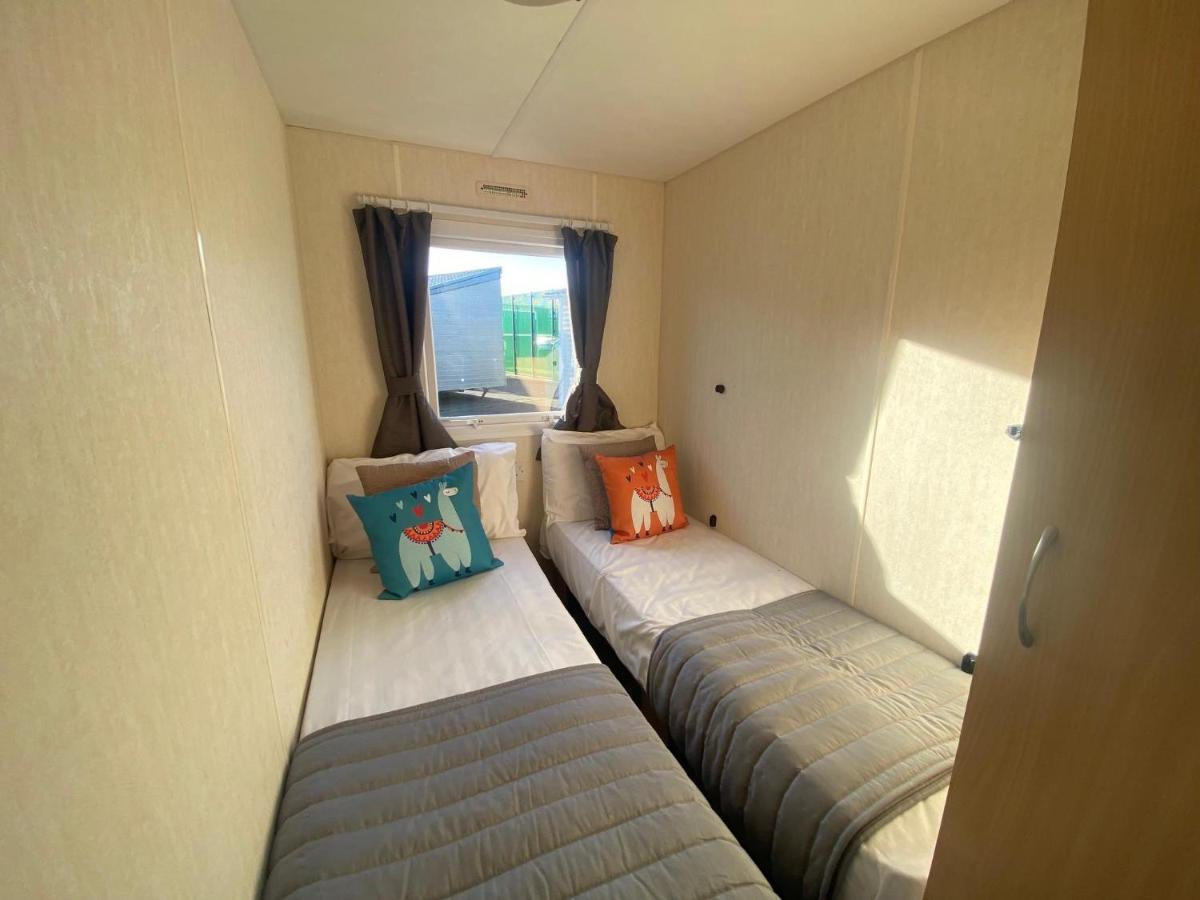 Hotel Lovely 8 Berth Caravan At Southview Holiday Park In Skegness Ref 33061C Exterior foto